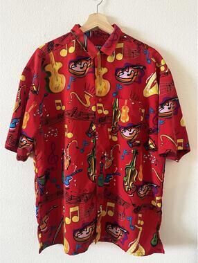 VTG Koman Sport Men’s Casual Button Up SZ L Music Notes Red
